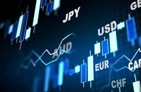 谷歌云官宣涨价，云计算景气度攀升！阿里稳居国内市场断层第一，港股互联网ETF（513770）受资金关注